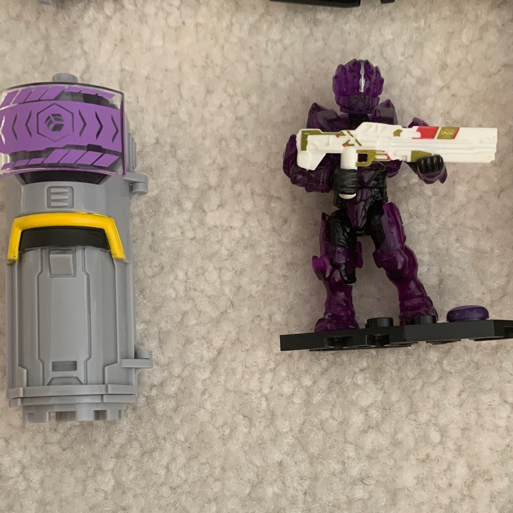 Mega Construx Lot of 4 Translucent Spartans Hellioskrill, Operators, Centurion.. - Picture 8 of 16